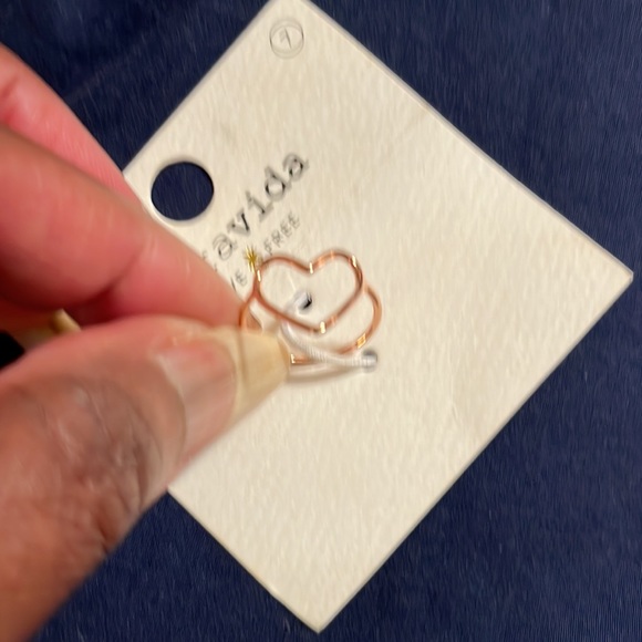 Ring - Picture 2 of 3